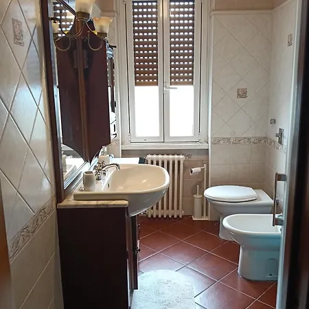 Con Bagno In Comune Pero